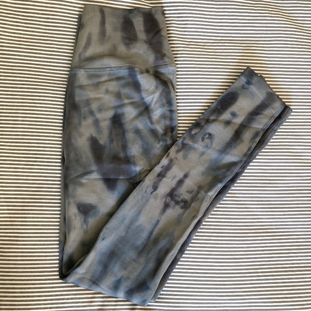 S - Spiritual Gangster Tie Dye Leggings
